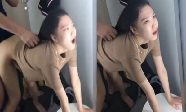 Chịch Em Thanh Mèo Nhân Viên Shop Thời Trang