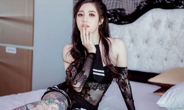 Ðịt tập thể em thánh nữ Vanky